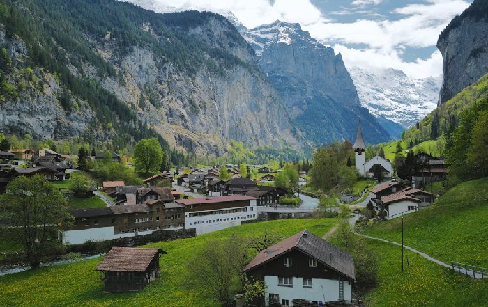 Article Image for How Switzerland Is Advancing Innovation in Clean Technology