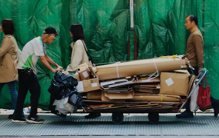 Article Image for The Role of Public-Private Partnerships in Scaling Recycling Infrastructure